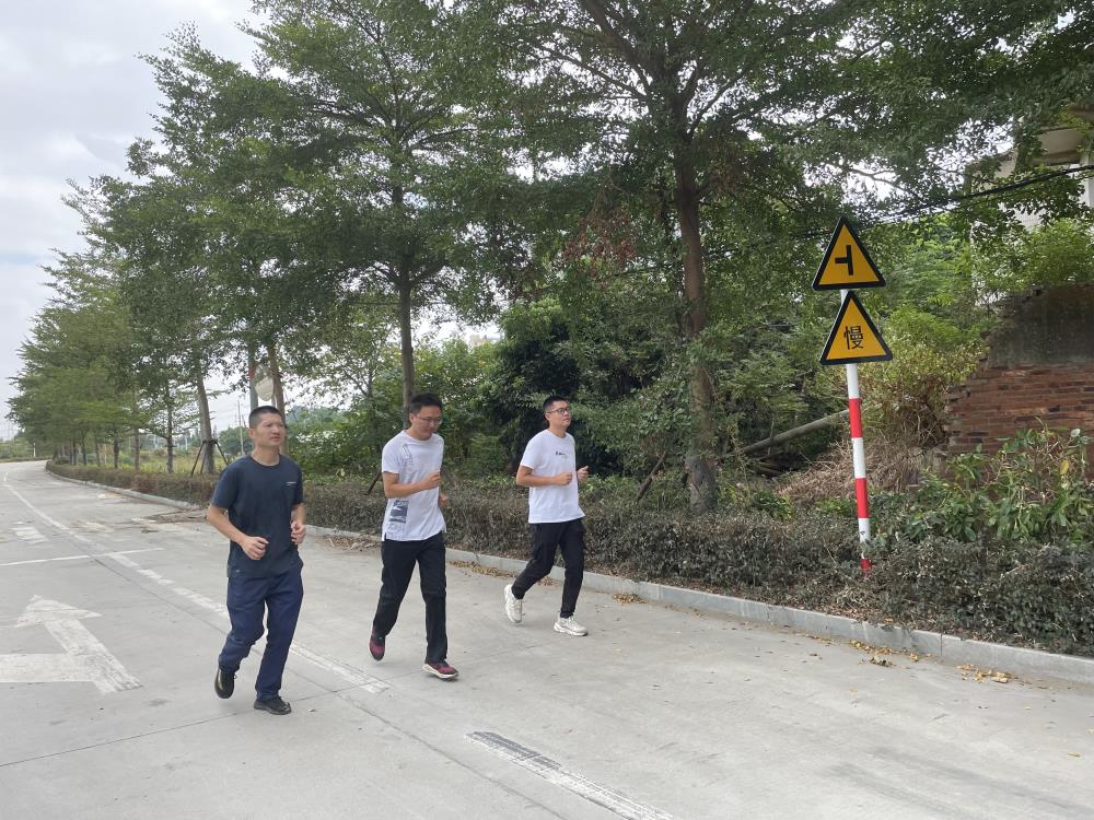 958157d3d53e6f411f25ebbbff23928.jpg 958157d3d53e6f411f25ebbbff23928.jpg